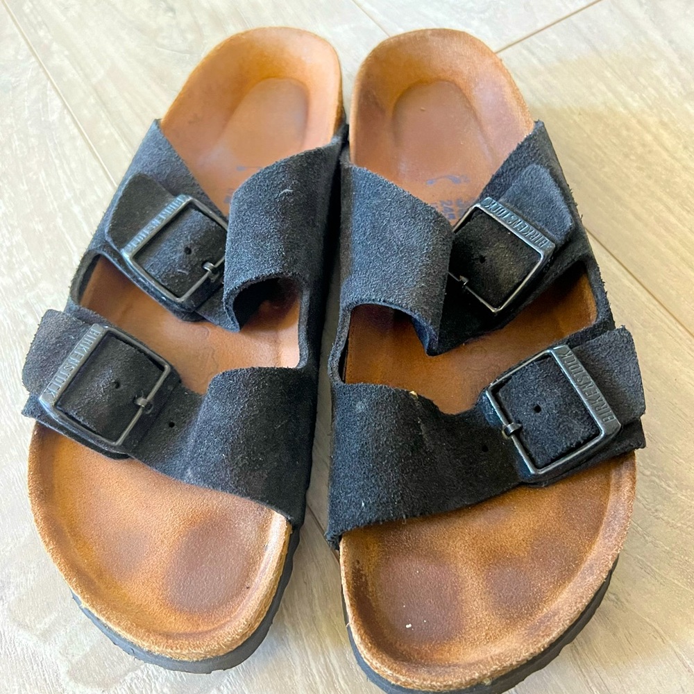 Black birkenstock size 38
